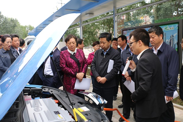 市委副書記、市長王奮彥帶隊(duì)觀摩督查公司項(xiàng)目建設(shè)工作(圖2)